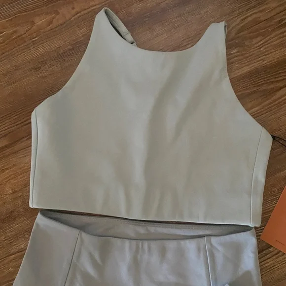 NWT Girlfriend Collective Set